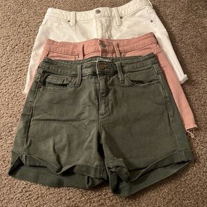 3 pack shorts. Size 28 inches
